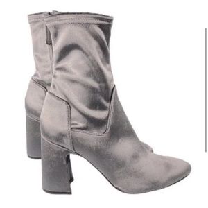 Aquatalia Nastasia Stretch Velvet Boot in Silver Taupe